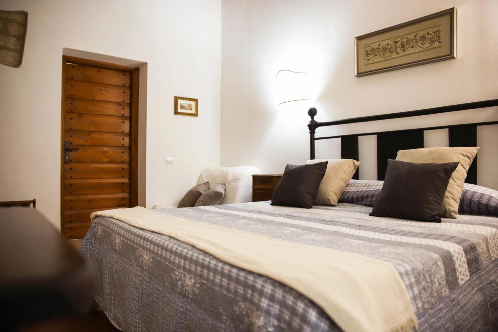 Bio Agriturismo Poggio Aione Сатурнія Екстер'єр фото